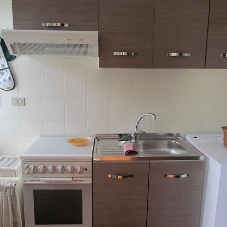 Appartamento Bilocale Dante Stresa Oda fotoğraf