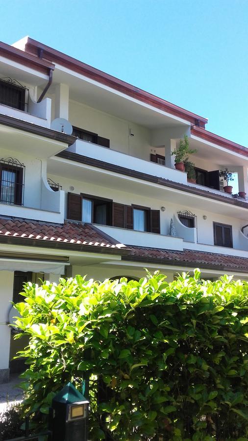 Appartamento Bilocale Dante Stresa Dış mekan fotoğraf